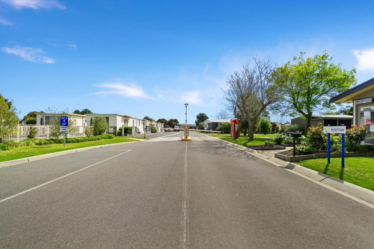 Traralgon Lifestyle Village Bagian luar foto