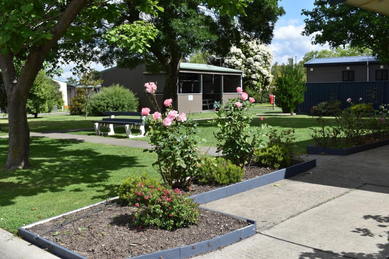 Traralgon Lifestyle Village Bagian luar foto