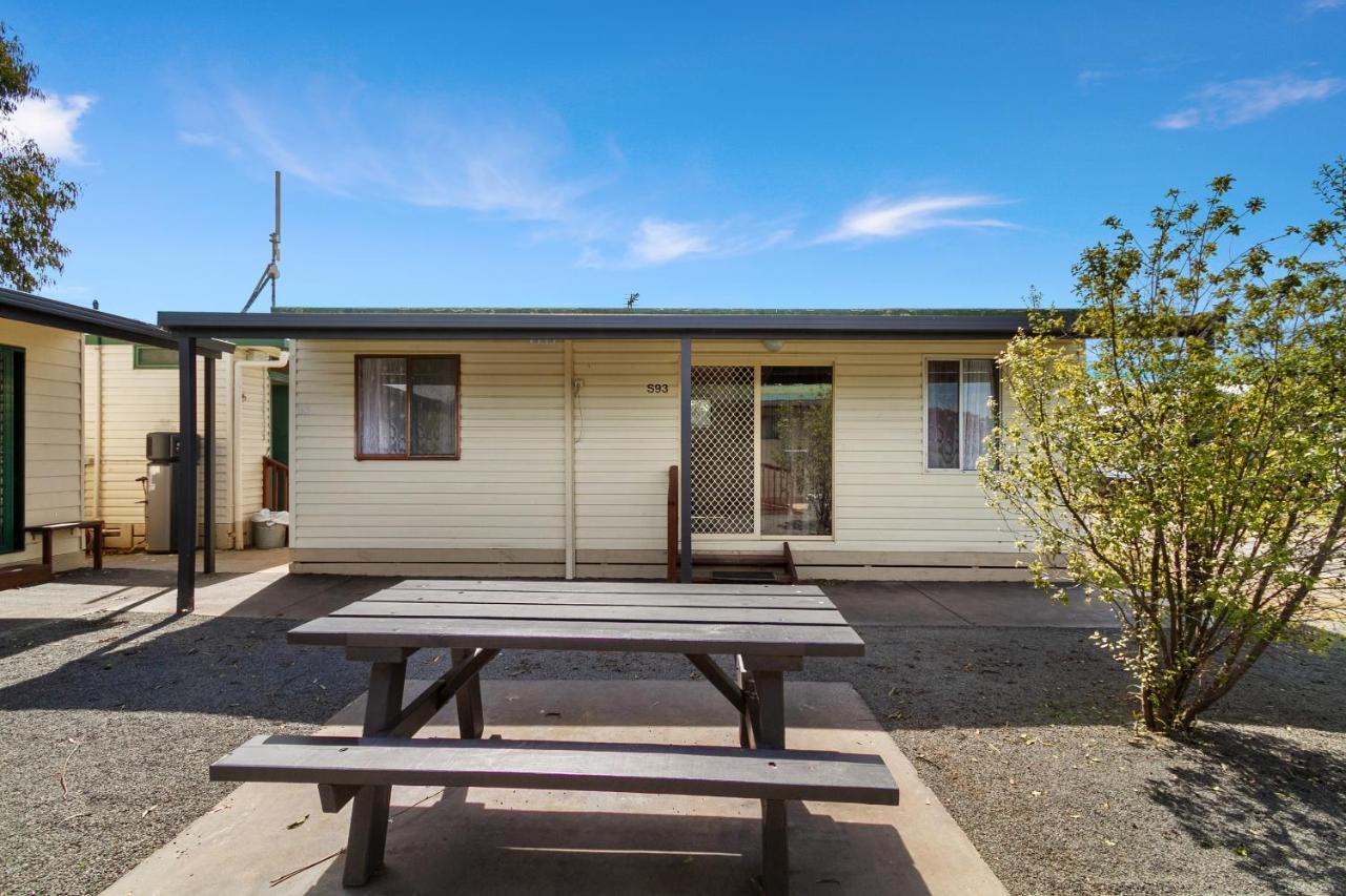 Traralgon Lifestyle Village Bagian luar foto