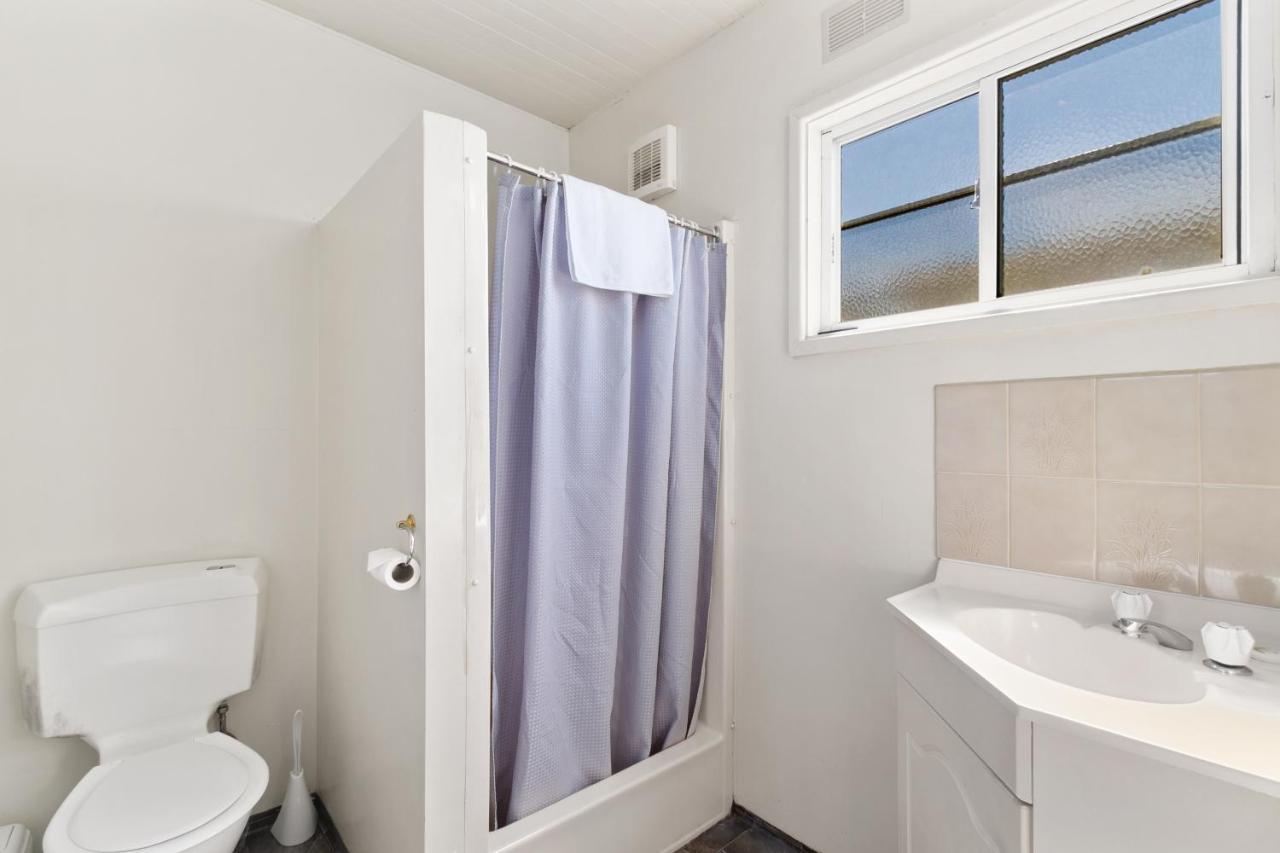 Traralgon Lifestyle Village Bagian luar foto